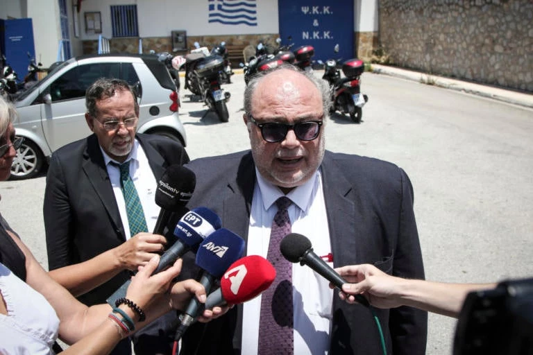 Αποφυλακίζεται ο Άκης Τσοχατζόπουλος – Τι λένε οι δικηγόροι του